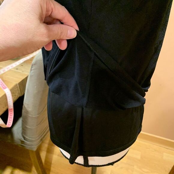 AGB Embellished Beaded Neckline Top, Sleeveless, V-Neck, Black, Medium - Picture 6 of 9